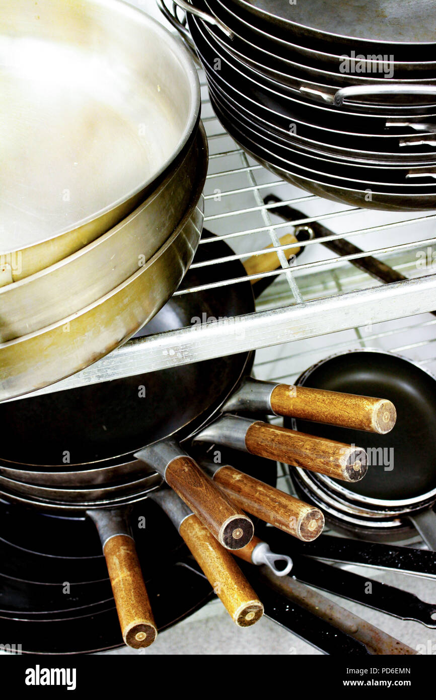 Stacked pans hi-res stock photography and images - Alamy