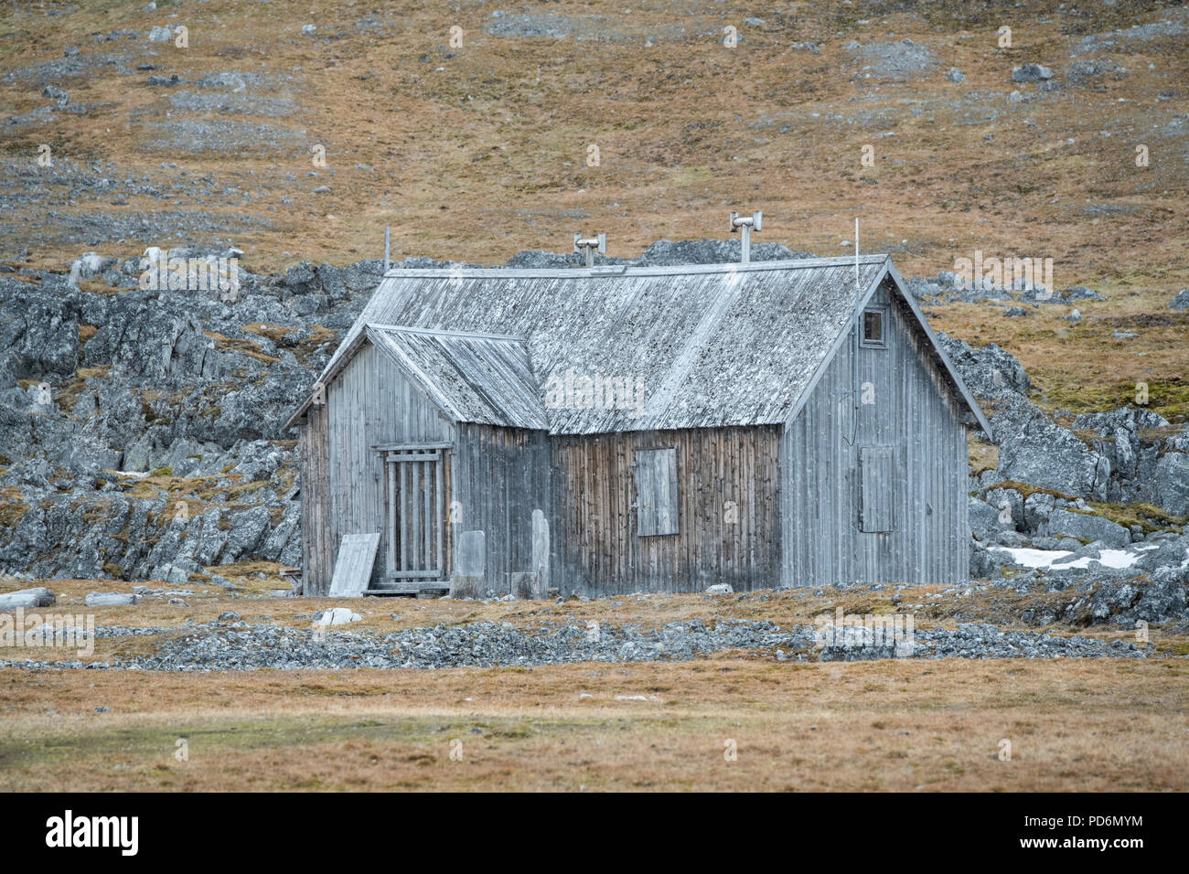 Norway, Svalbard, Spitsbergen. Old historic mining cabin Stock Photo