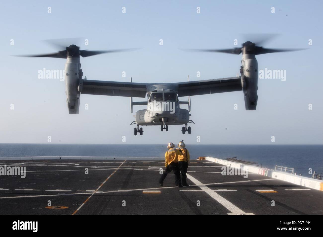 An Osprey lands aboard USS San Antonio. (8714103089). Stock Photo