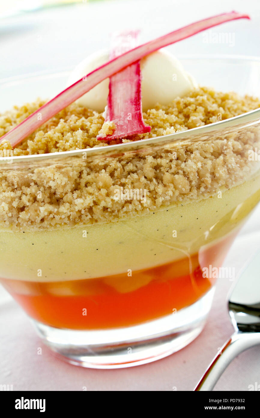 traditional English trifle dessert Stock Photo Alamy