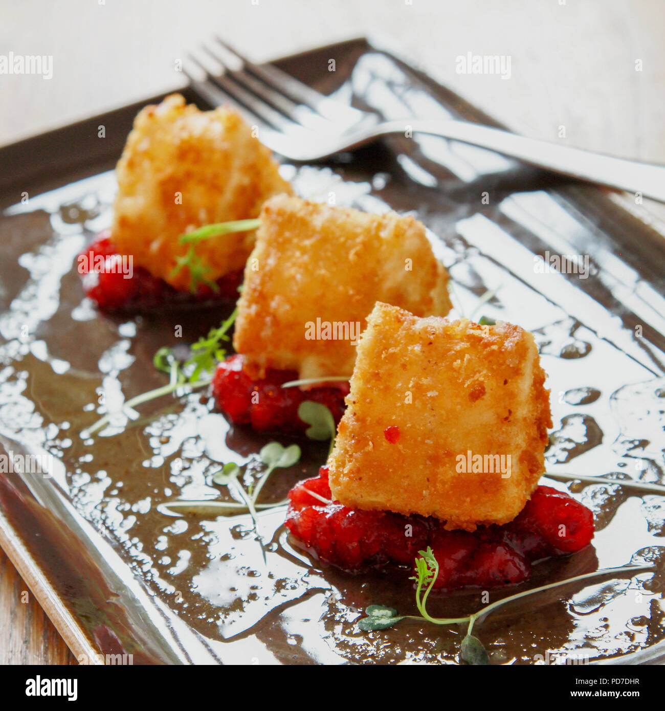 fried brie cheese appetizer Stock Photo Alamy