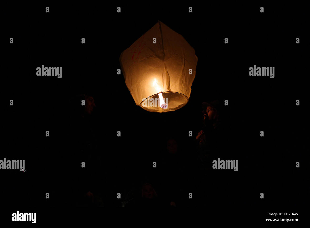Sky lanterns floating in the sky. Deepavali lights festival. Chinese sky lantern wallpaper. Diwali celebration, the festivals of the light. A Hindu fe Stock Photo - Alamy Sky lanterns floating in the sky. Deepavali lights festival. Chinese sky lantern wallpaper. Diwali celebration, the festivals of the light. A Hindu fe Stock Photo - Alamy