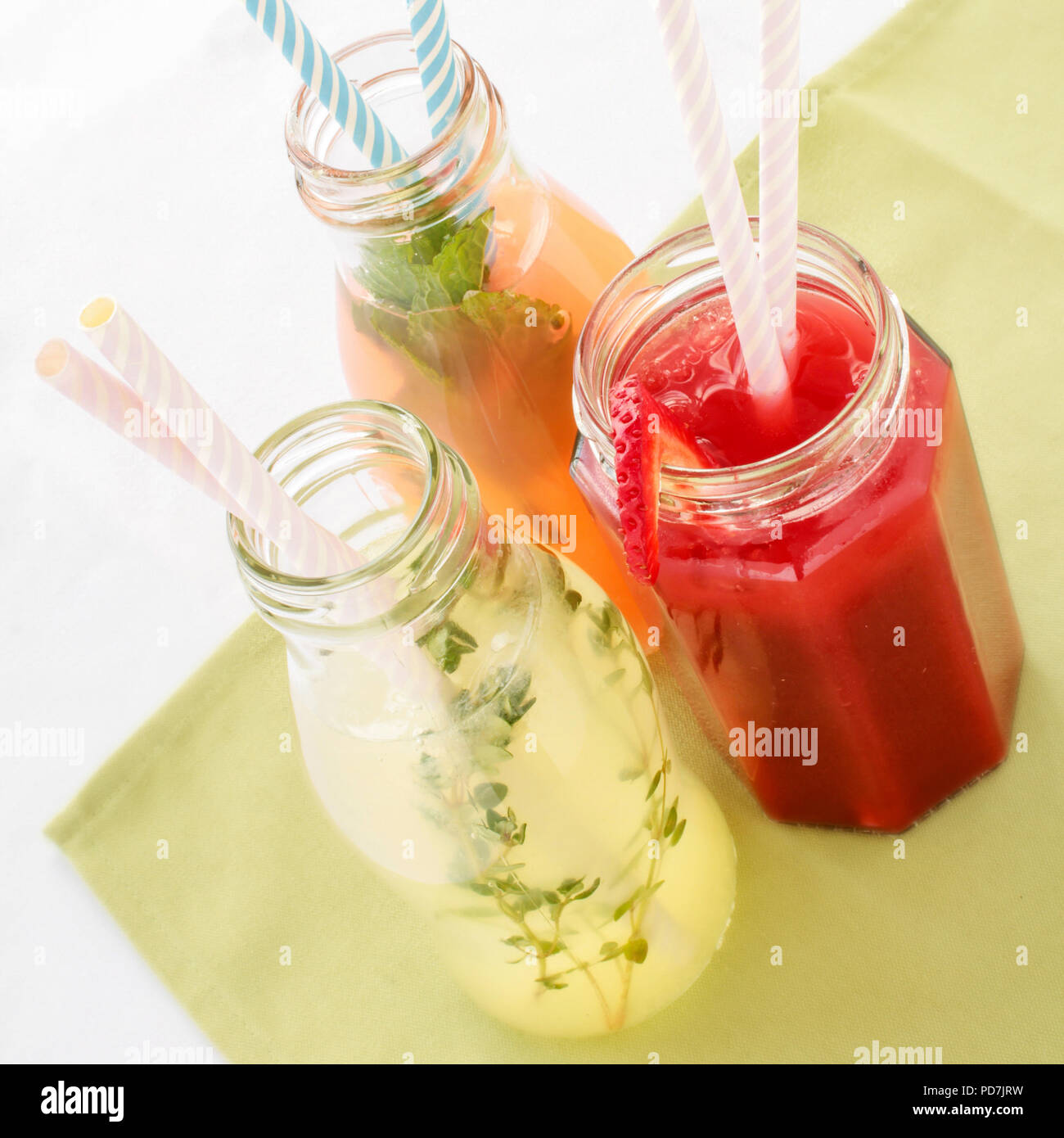 Iced soft drinks hires stock photography and images Alamy