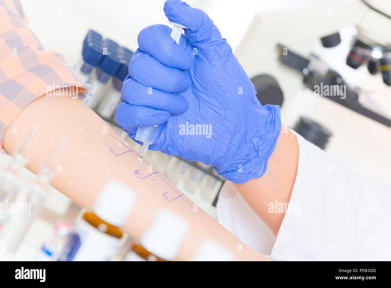 Medical doctor doing allergy tests in laboratory Stock Photo Alamy