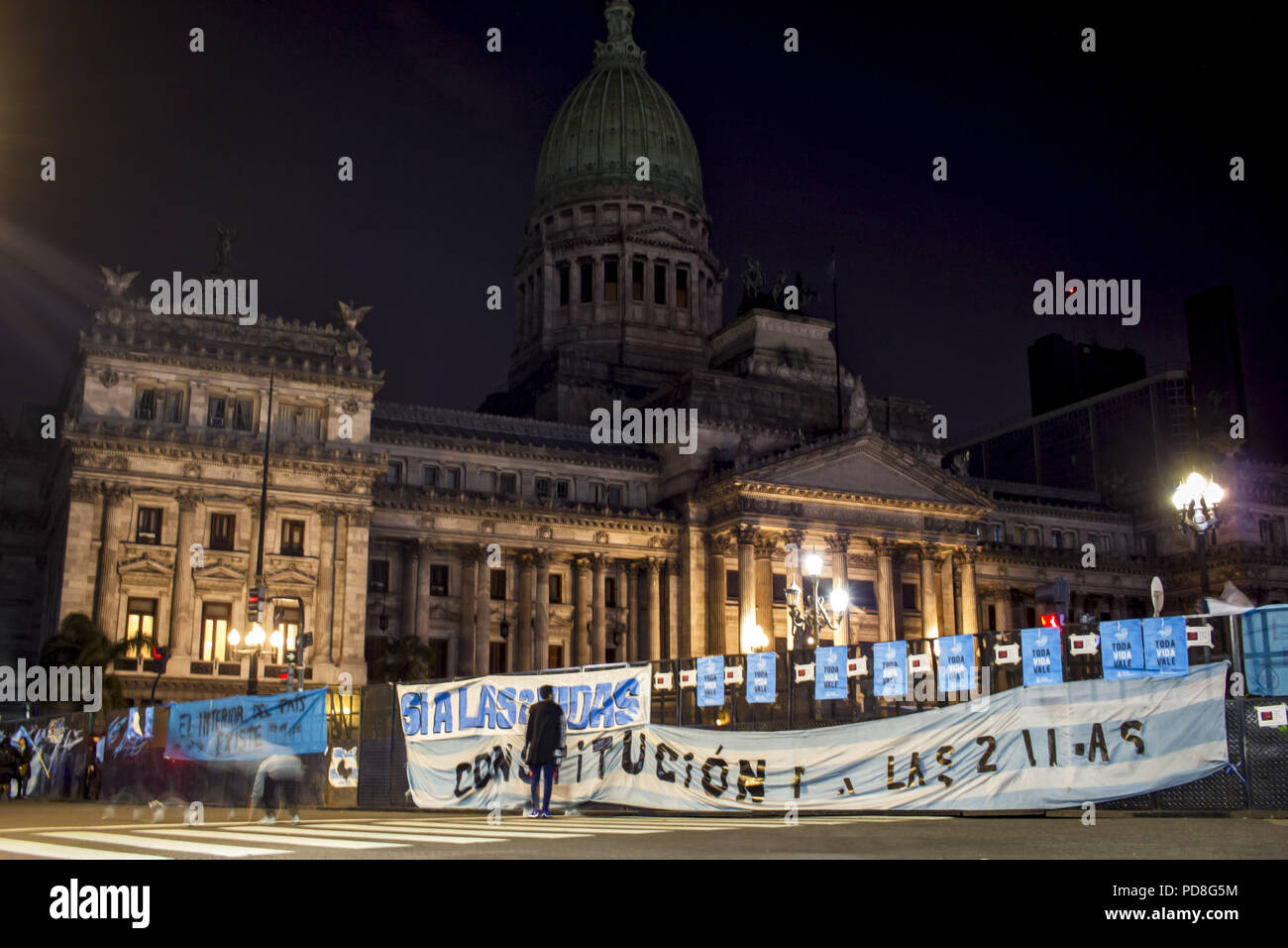 Buenos Aires, Federal Capital, Argentina. 7th Aug, 2018. After having passed through the Chamber of Deputies, where he obtained the average sanction, the project for the legalization of abortion arrived at the Senate for the first time in history.As happened in the Deputies debate and that will be repeated in the Senate, the green wing as the celestial one will approach to manifest itself. Officials of the City Government confirmed that, again, they will divide the Plaza Congreso into two separate columns with a protection fence. This will prevent both sides from crossing and generating in Stock Photo