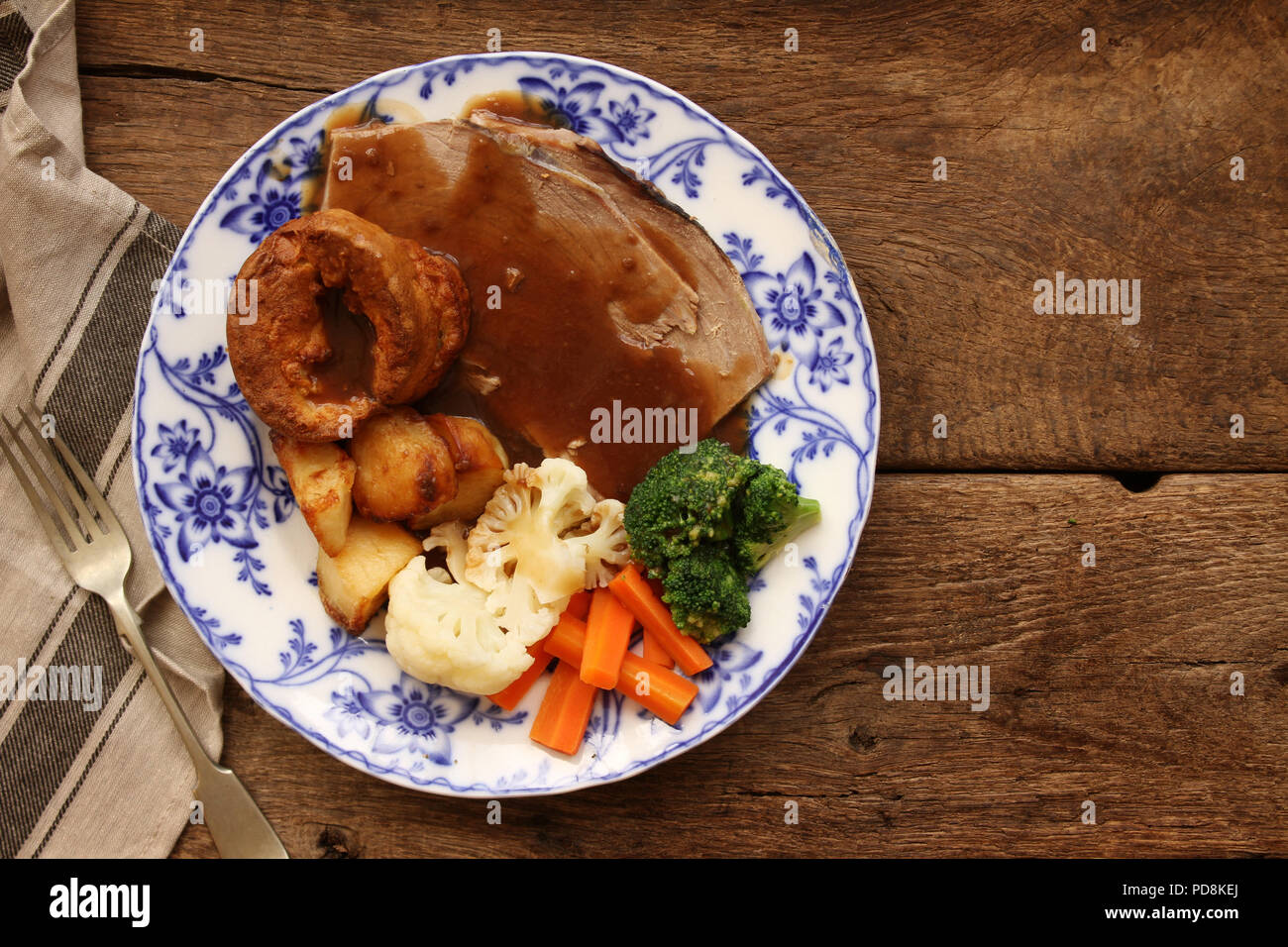 tradional roast beef dinner Stock Photo Alamy