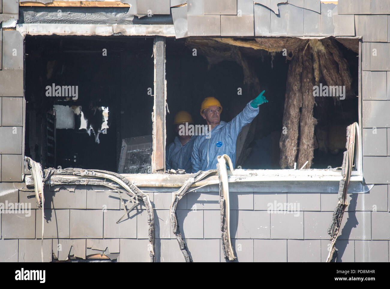 Fire investigations officers scene hires stock photography and images