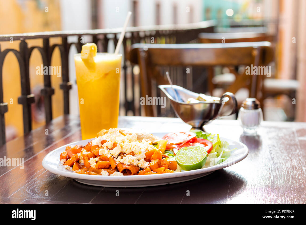 Enchiladas guanajuato hires stock photography and images Alamy