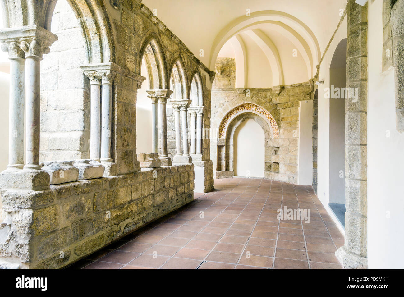 Arcades in Royal Church of St. Francis, Evora, Alentejo, Portugal Stock Photo