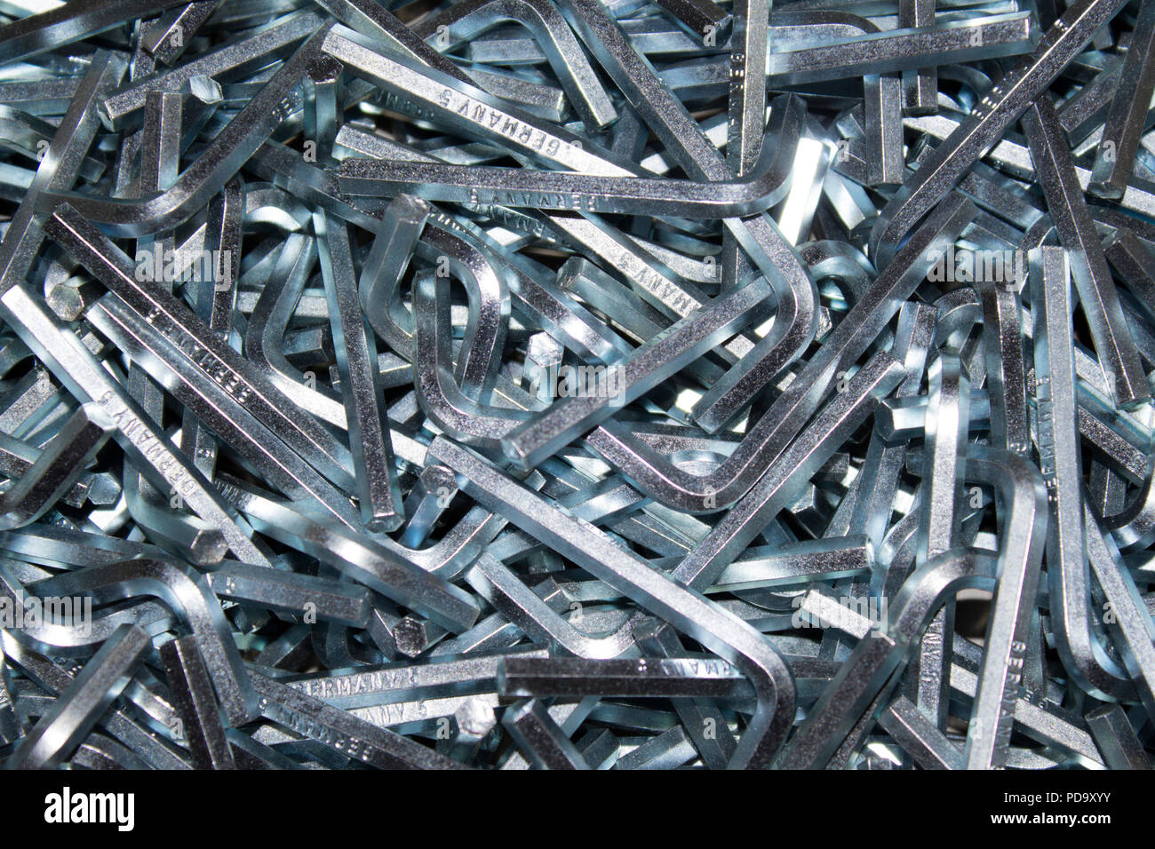 Split pins hires stock photography and images Alamy