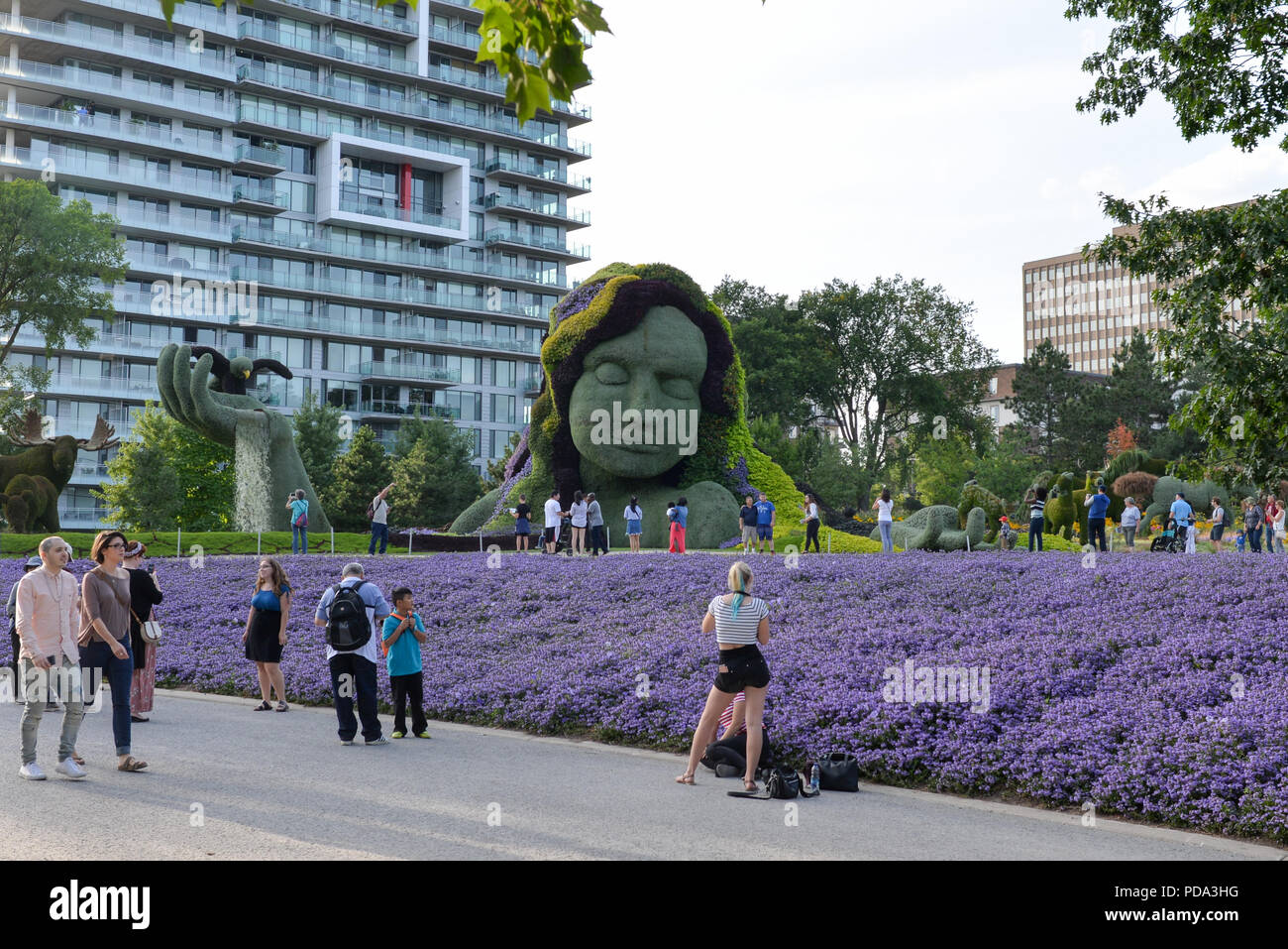 Quebec Garden Sculptures Stock Photo Alamy