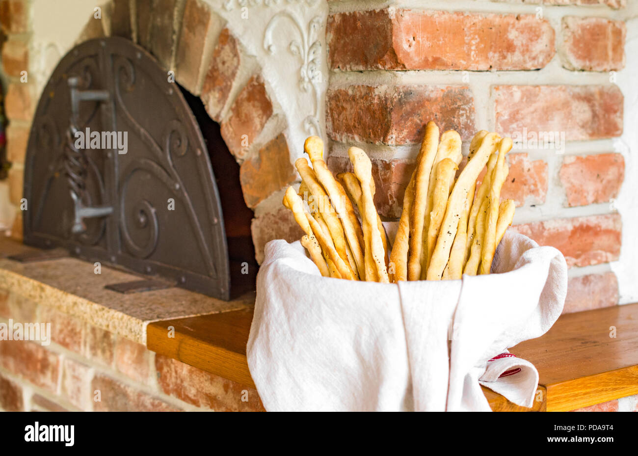 Fired brick hires stock photography and images Alamy