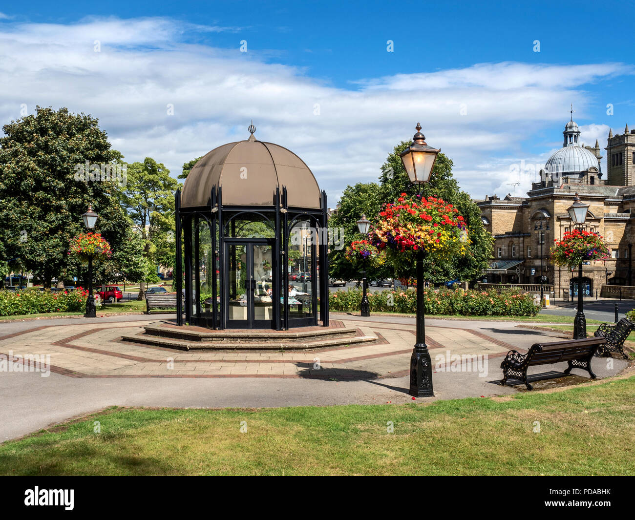 Crescent Gardens Harrogate High Resolution Stock Photography and Images