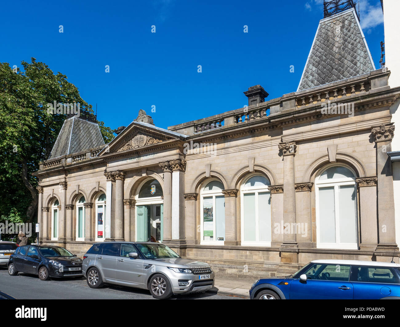 Mercer art gallery harrogate hires stock photography and images Alamy