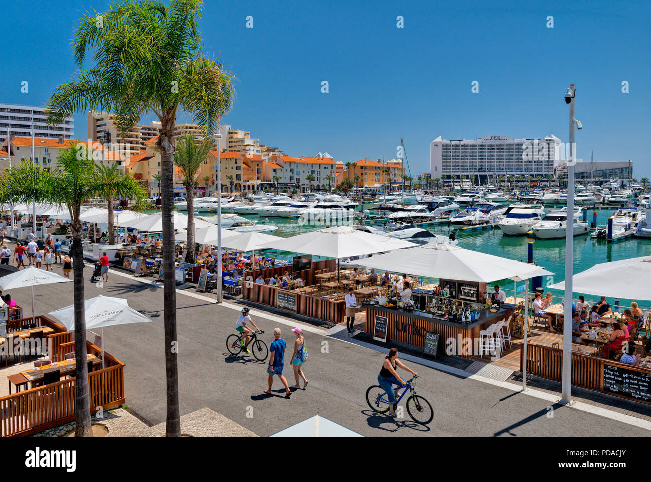 Vilamoura Marina and Tivoli Marina hotel, the promenade and restaurants Stock Photo