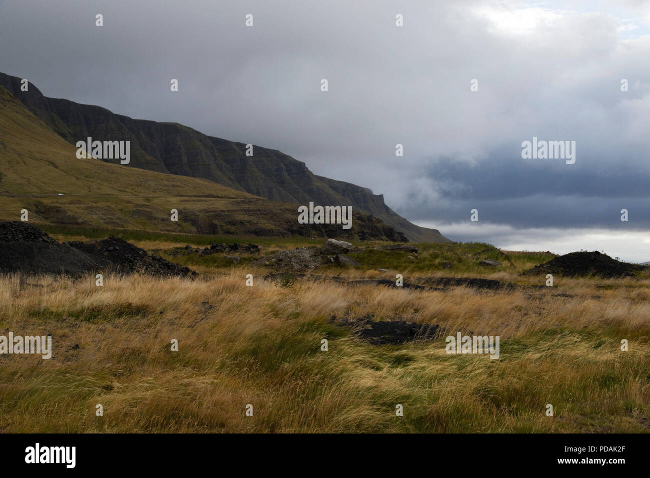 Icelandic mountain ridge Stock Photo - Alamy