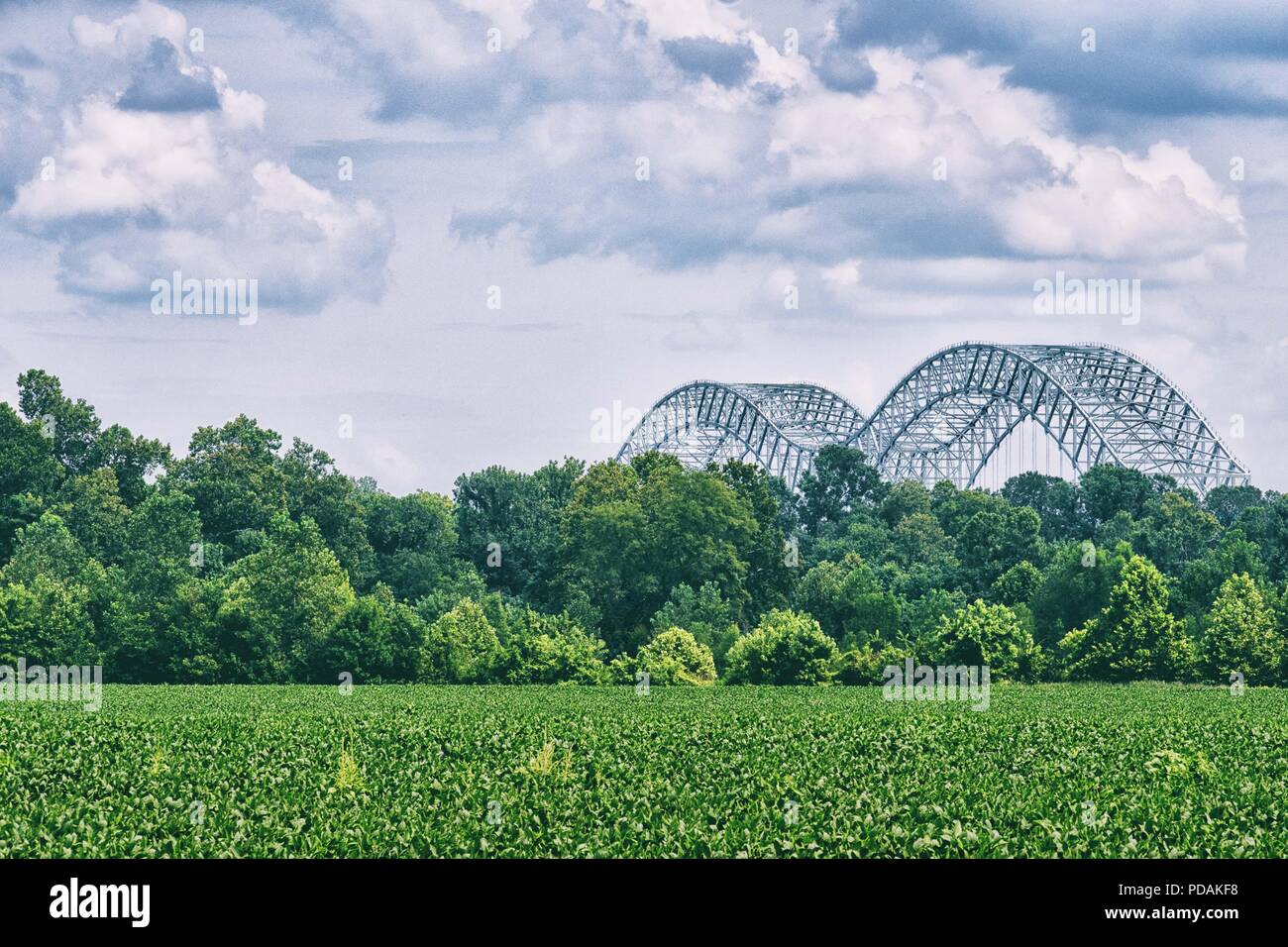 M Bridge in Memphis, taken from the Arkansas side of the mississippi