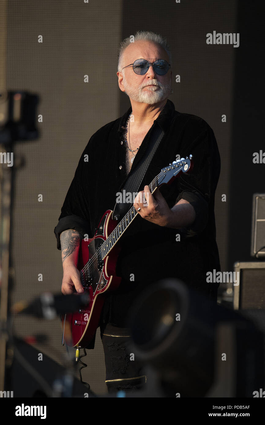 The Cure Perform On The Great Oak Stage British Summer Time 2018 Day 2 the-cure-perform-on-the-great-oak-stage-british-summer-time-2018-day-2