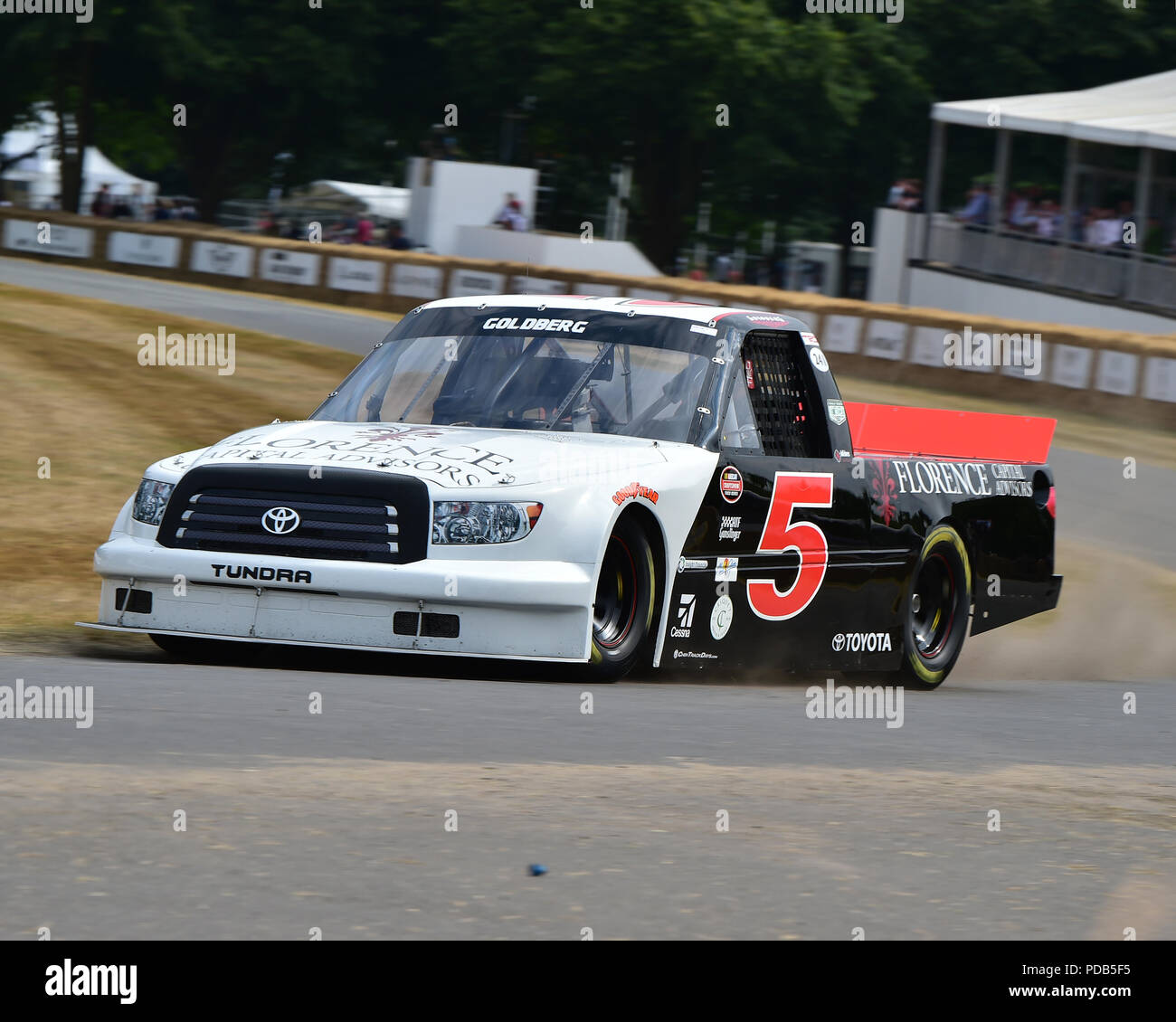 Toyota tundra nascar