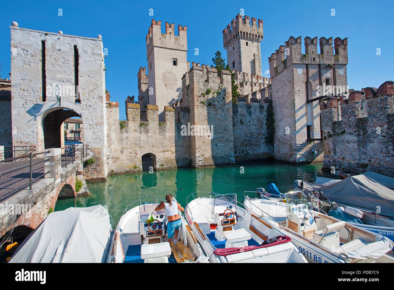 Scaliger castle, landmark of Sirmione, Lake Garda, Lombardy, Italy ...