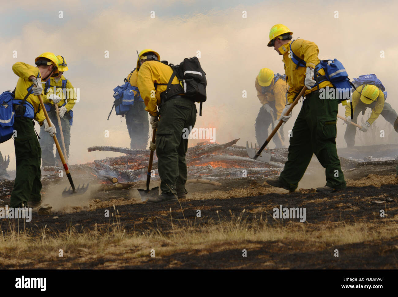 Oregon National Guard Soldiers and Airmen practice wildland ...