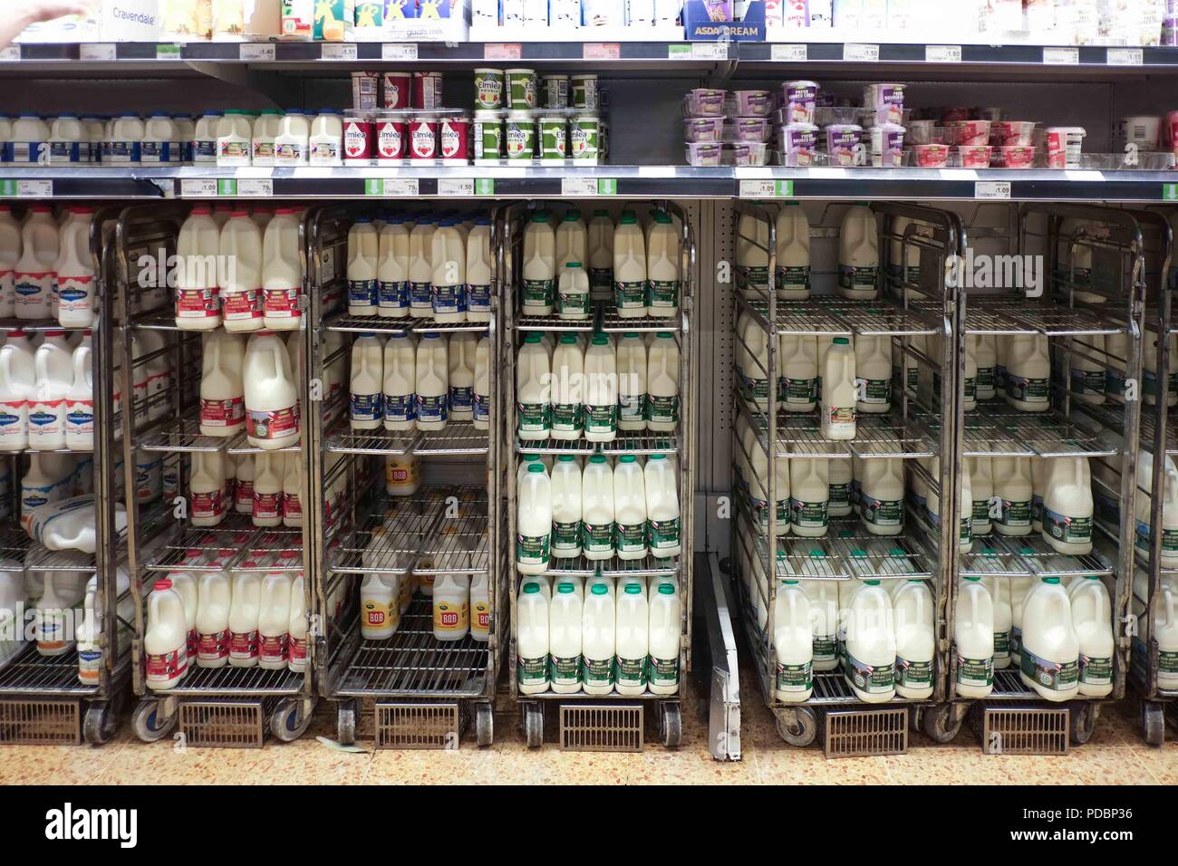 Cartons Milk In Supermarket High Resolution Stock Photography And Images Alamy Cartons Milk In Supermarket High Resolution Stock Photography And Images Alamy
