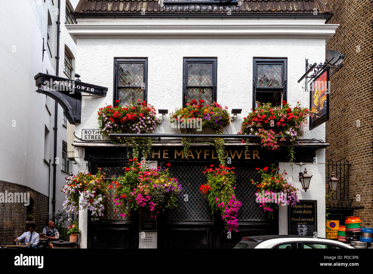 The Mayflower Pub, Rotherhithe Village, London, England Stock Photo