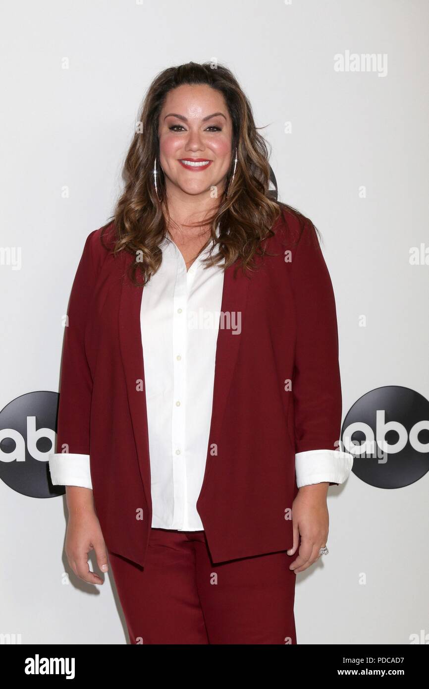 Beverly Hills Ca 7th Aug 2018 Katy Mixon At Arrivals For Disney Abc Television Hosts Tca 5081