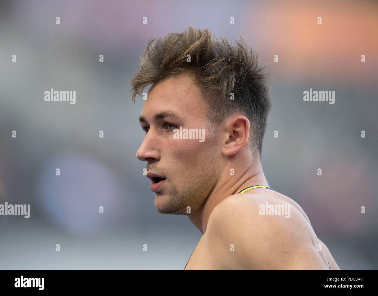 Decathlon 100m hi-res stock photography and images - Alamy