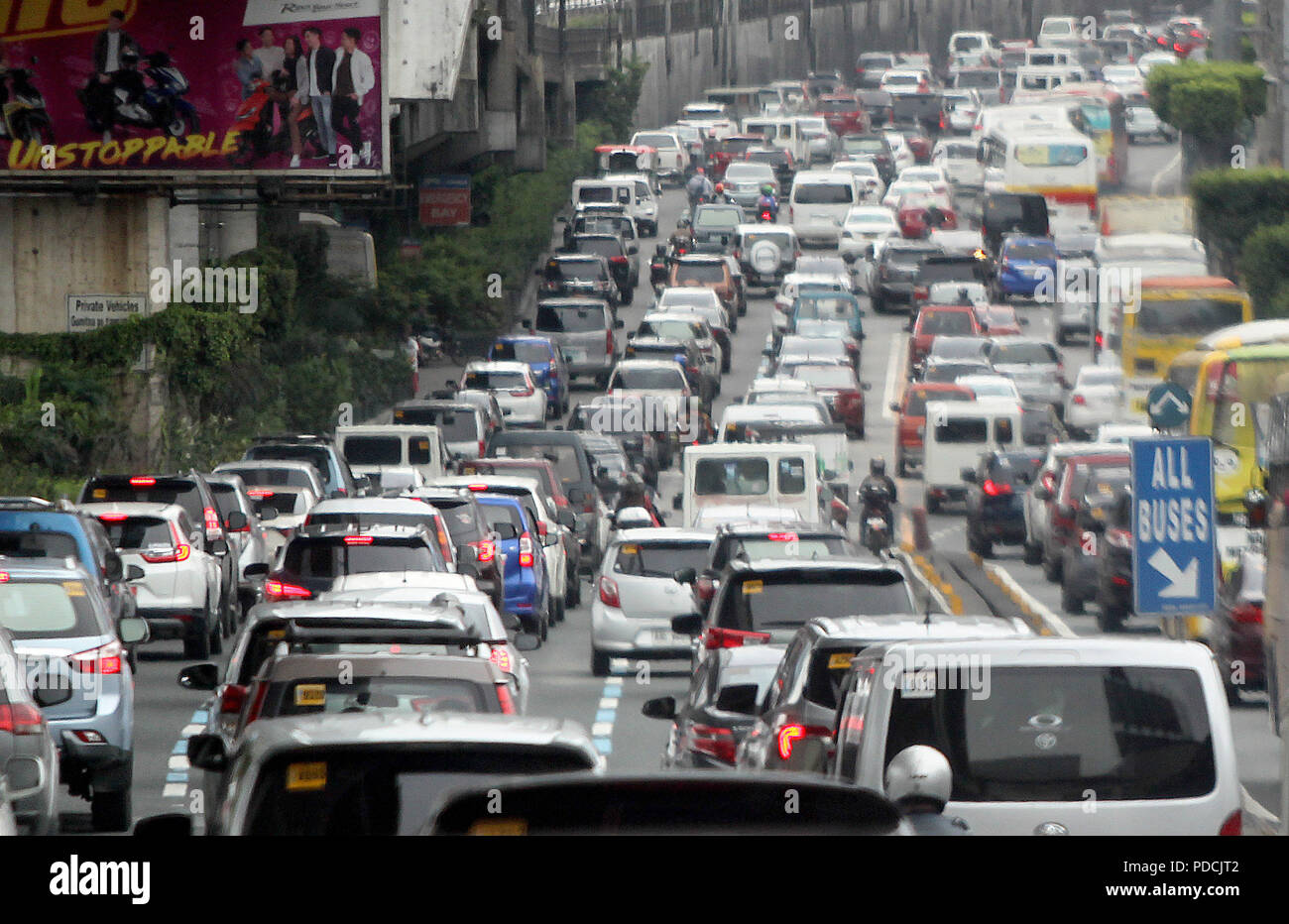 Philippine rush hour hires stock photography and images Alamy