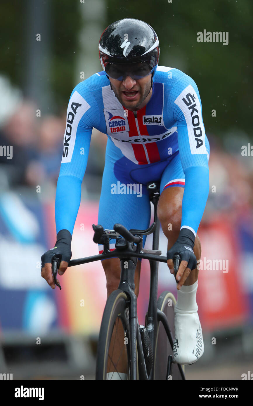 Czech Republic's Jan Barta crosses the finish line in the Men's Time Trial during day seven of the 2018 European Championships at the Glasgow Cycling Road Race Course. PRESS ASSOCIATION Photo. Picture date: Wednesday August 8, 2018. See PA story Cycling European. Photo credit should read: John Walton/PA Wire. RESTRICTIONS: Editorial use only, no commercial use without prior permission Stock Photo