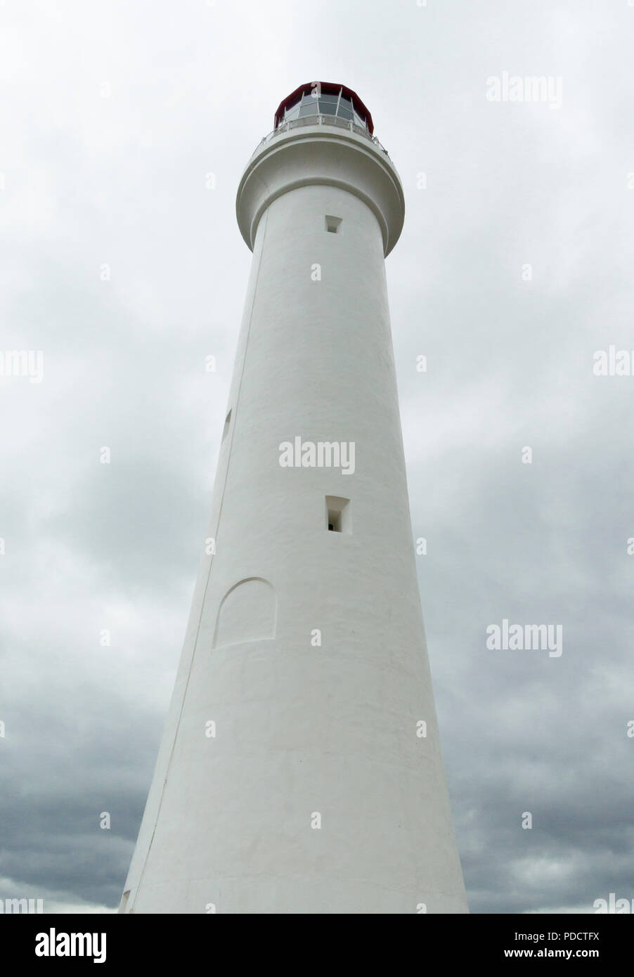 Split point lighthouse on great ocean road hires stock photography and