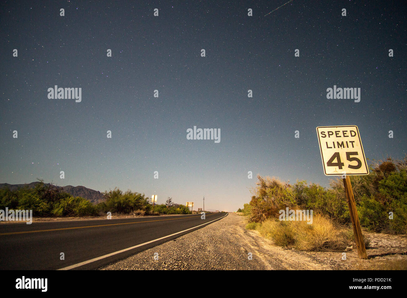 Death valley night view hi-res stock photography and images - Alamy