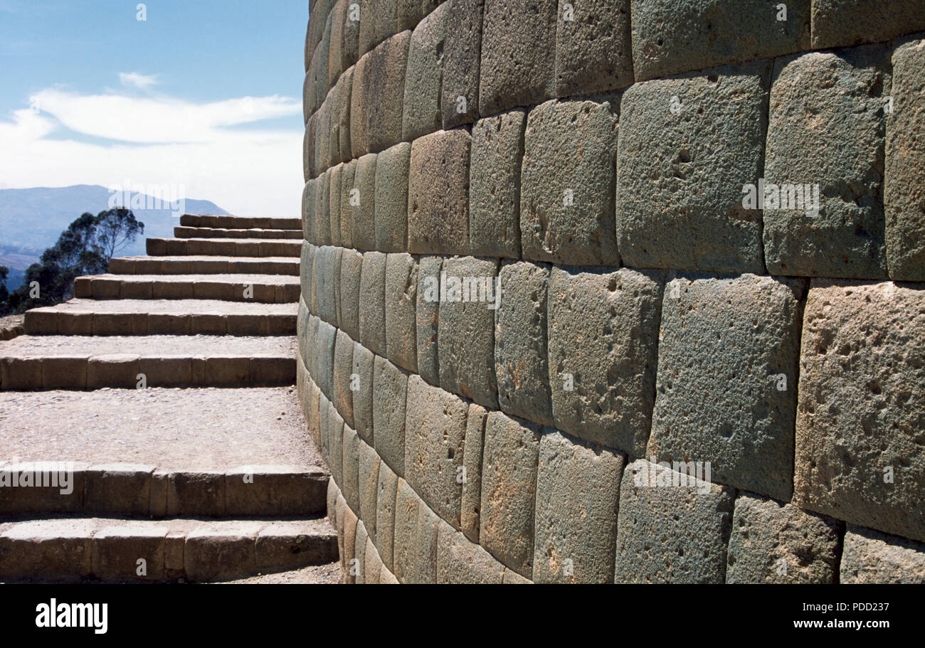 Inca masonry hi-res stock photography and images - Alamy