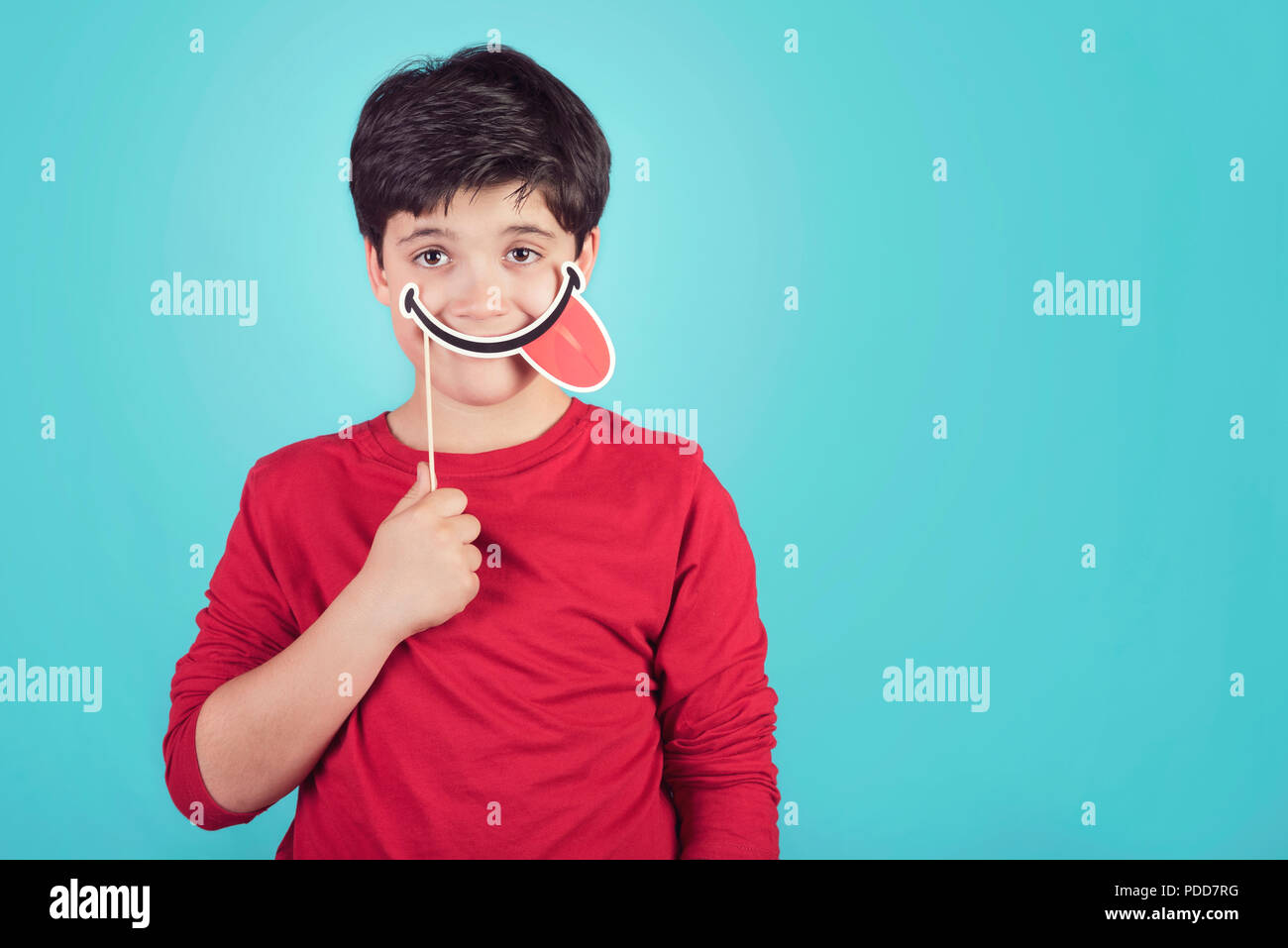Happy smiling face faces hi-res stock photography and images - Alamy
