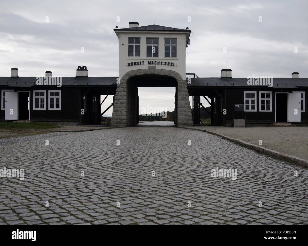 KL Gross-Rosen, Concentration Camp Entry Gate in Rogoznica, Poland-  Inscription: Arbeit Macht Frei (translation: Work Sets You Free Stock Photo  - Alamy