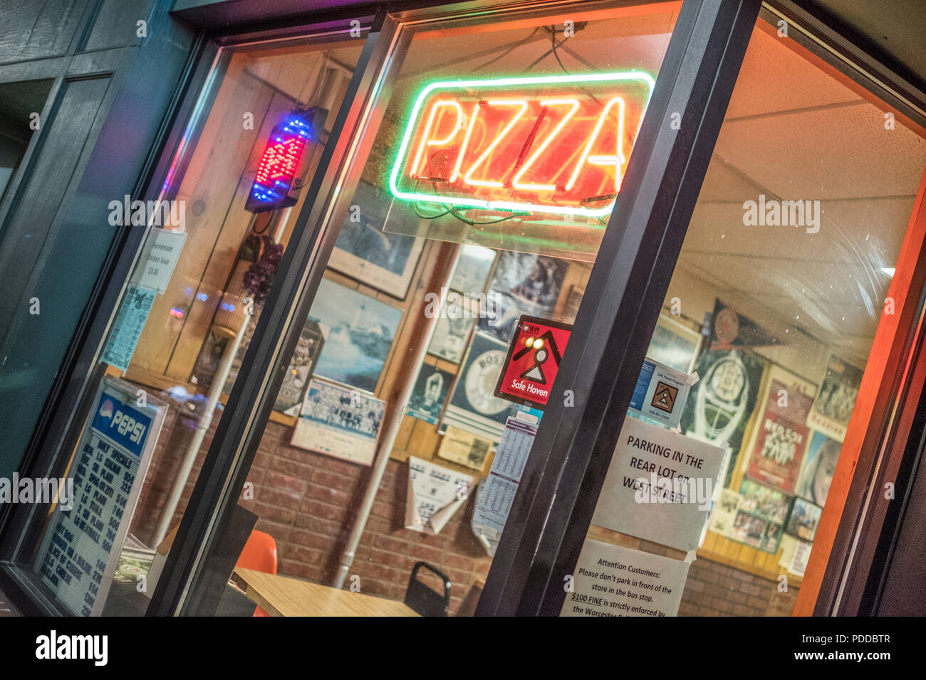 Pizza place hires stock photography and images Alamy
