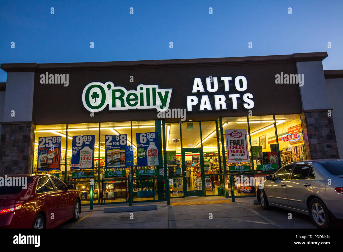 An Oreillys Auto Parts Store In Atwater California Usa Stock Photo Alamy