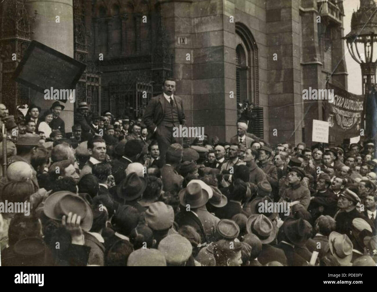 1919 capture hi-res stock photography and images - Alamy