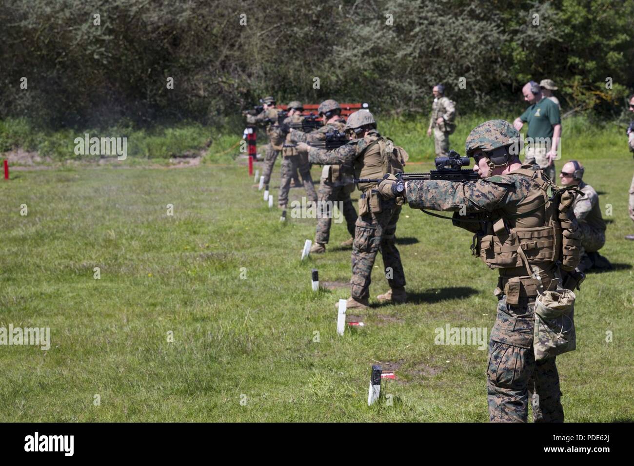 U.S. Marines with Marksmanship Training Company, Weapons Training ...