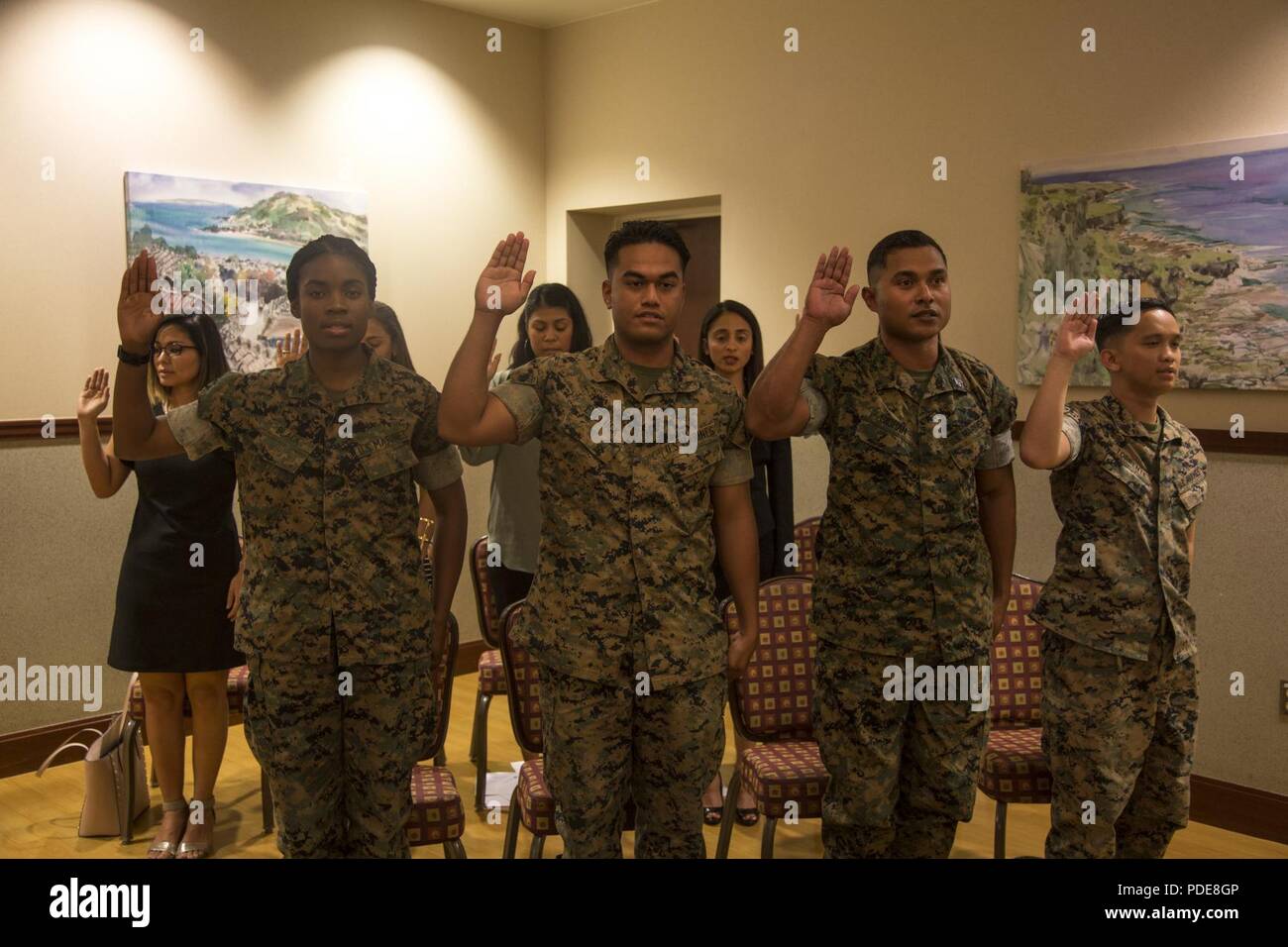 New us citizens oath hires stock photography and images Alamy