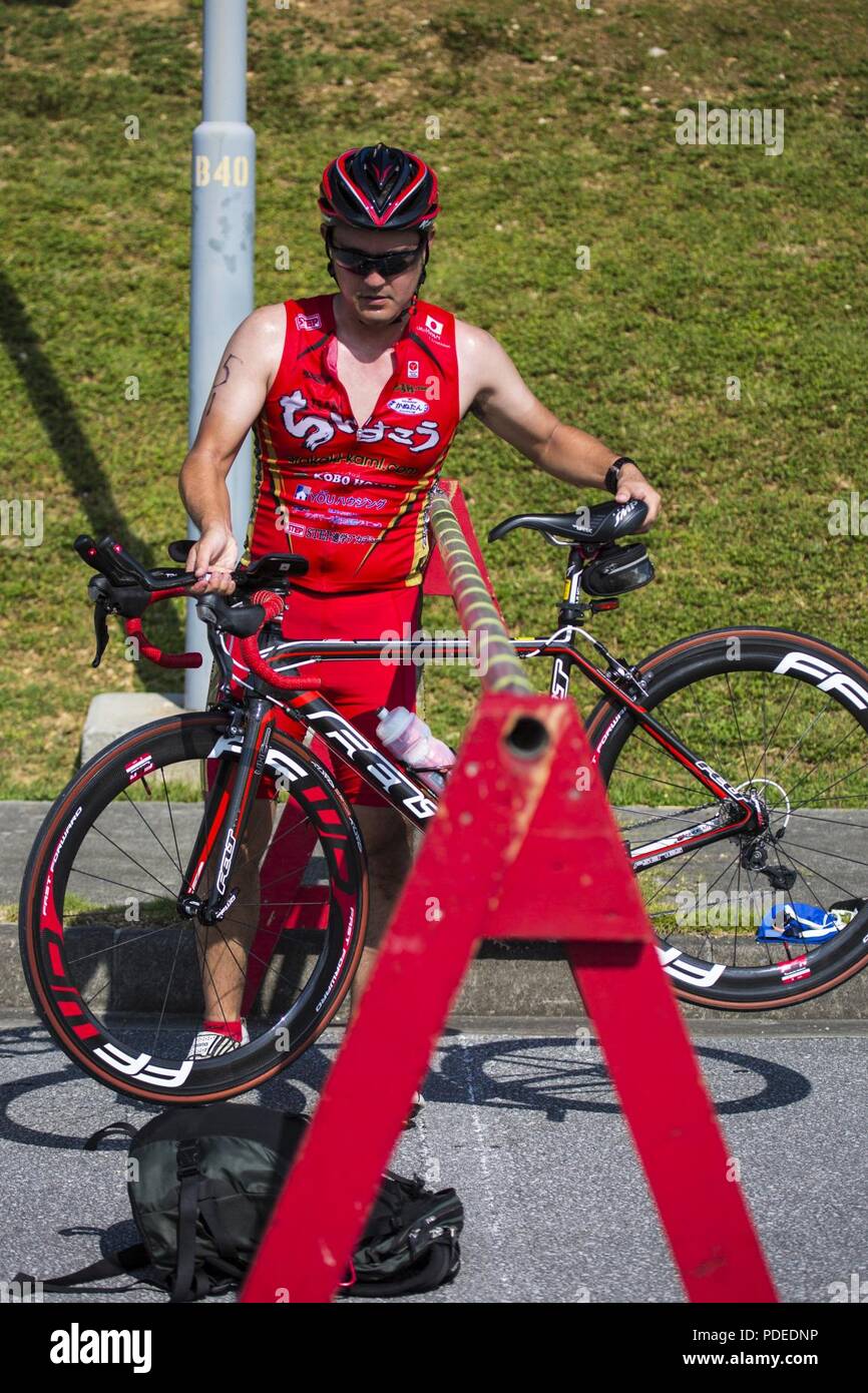 triathlon transition bike to run