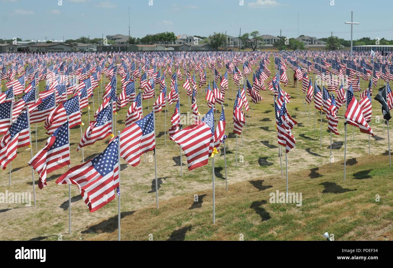 Mariners and MLB Honor Veterans on Memorial Day, by Mariners PR