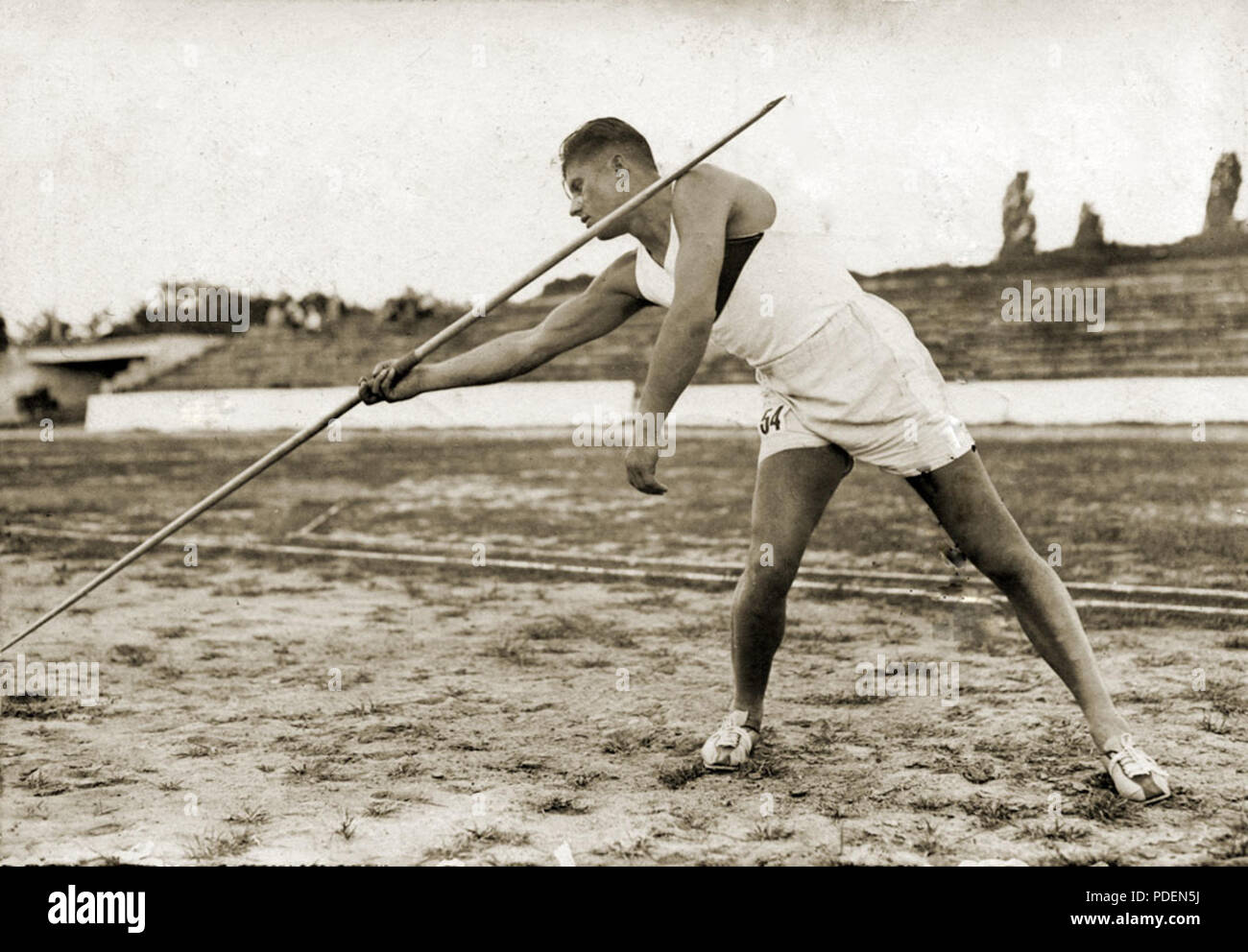 Javelin throwing technique hi-res stock photography and images - Alamy