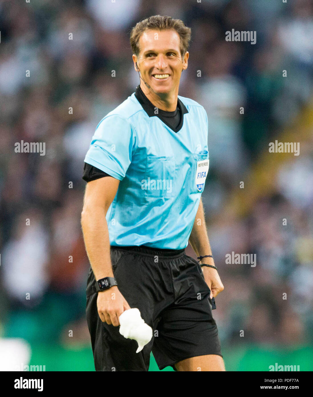 Referee Luca Banti with exploded can Stock Photo - Alamy