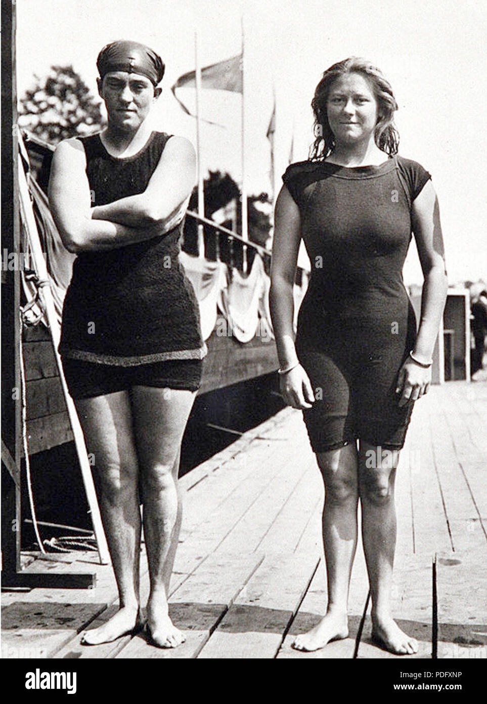 127 Fanny Durack, Mina Wylie 1912 Stock Photo Alamy