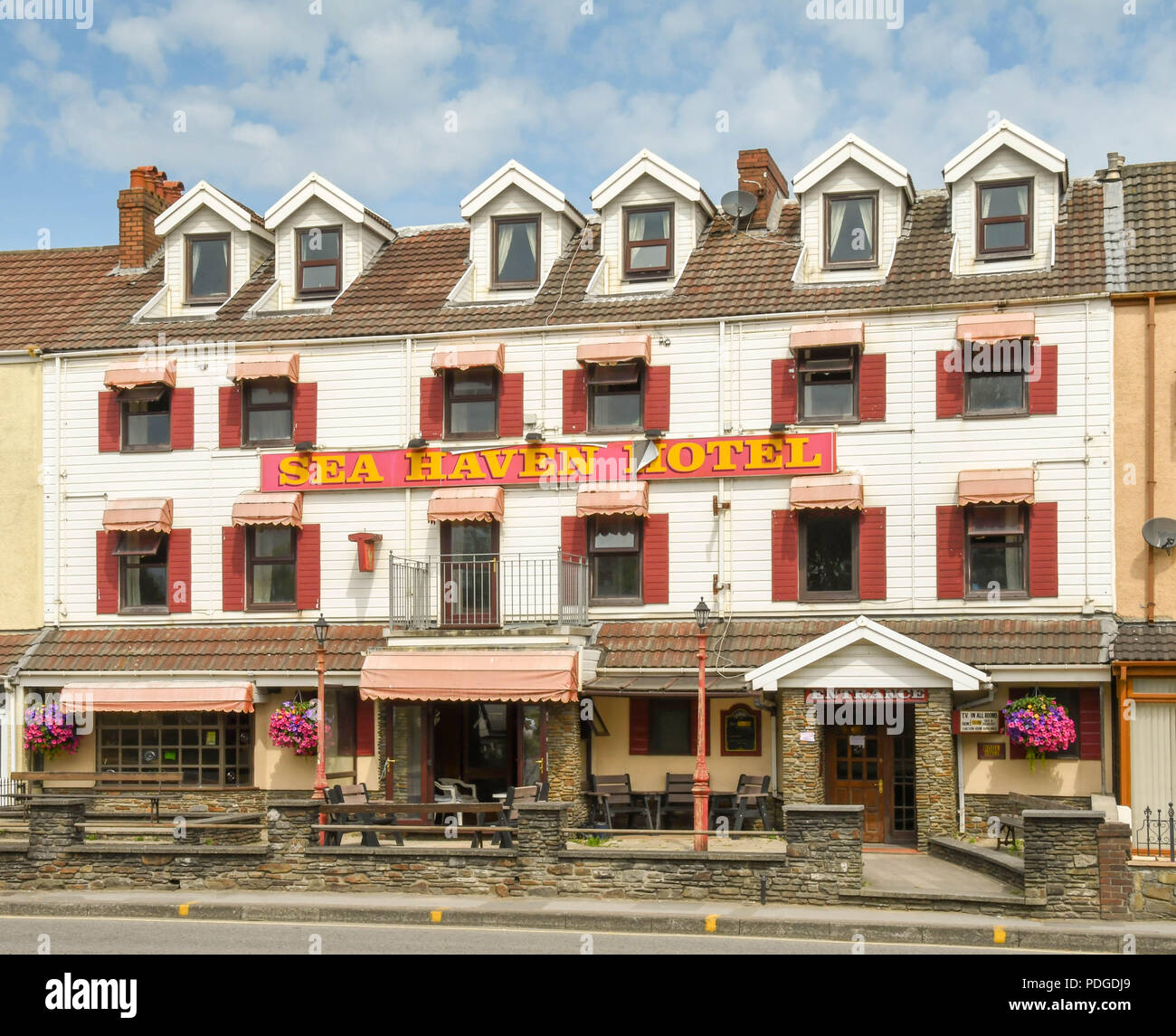 Swansea hotel room hires stock photography and images Alamy