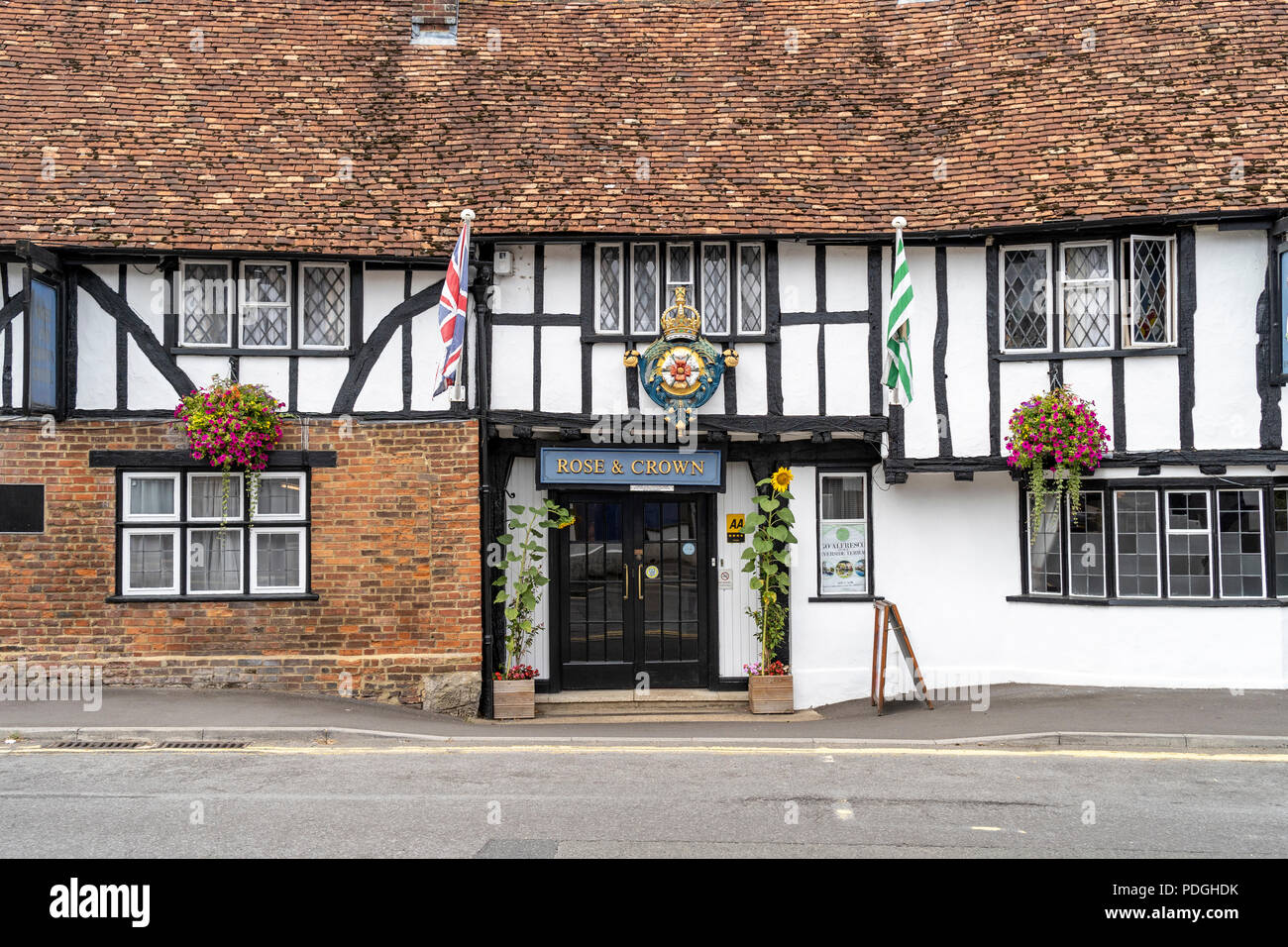 Rose and Crown hotel in Harnham Salisbury Wiltshire UK Stock Photo