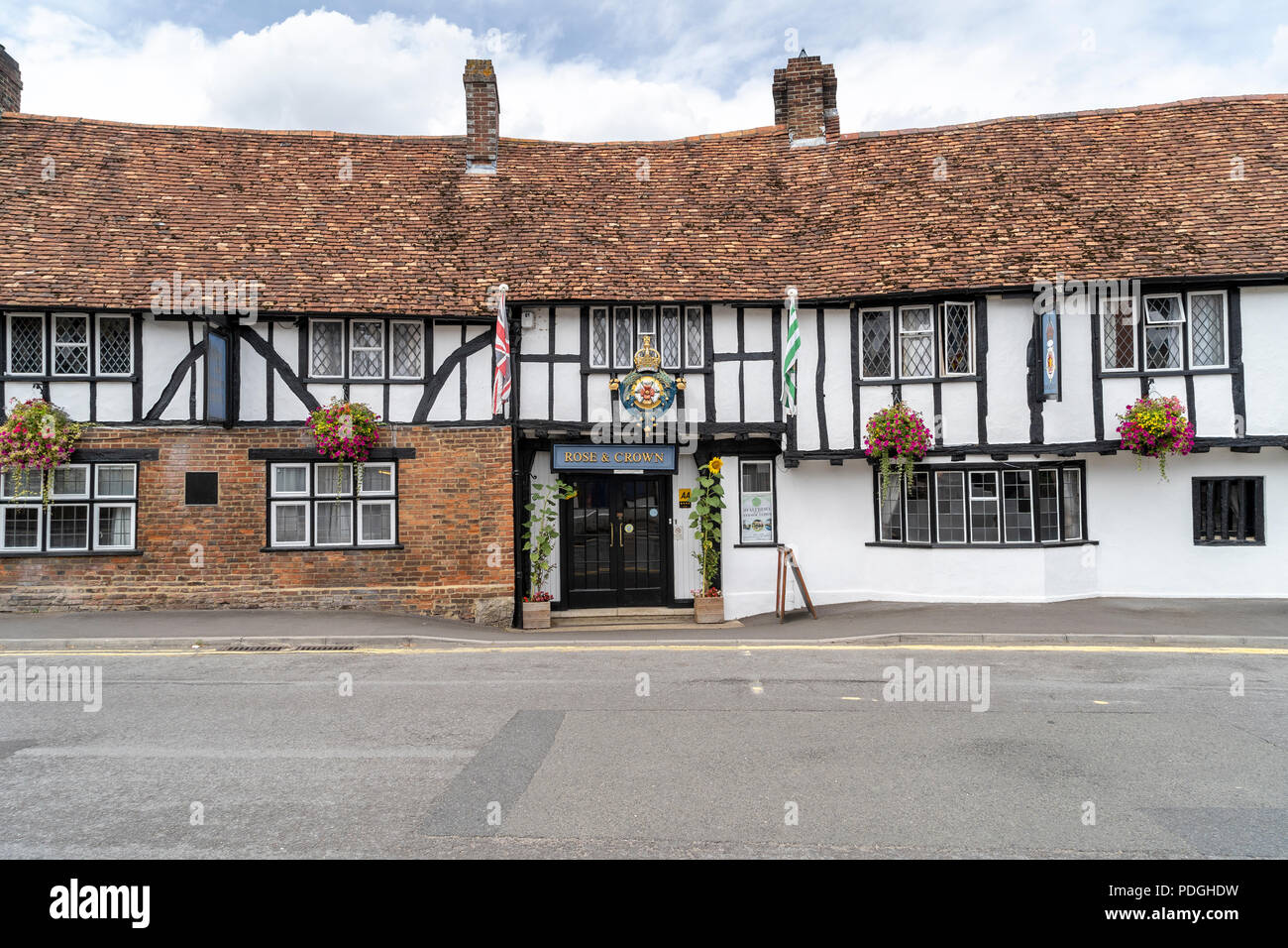 Rose and Crown hotel in Harnham Salisbury Wiltshire UK Stock Photo