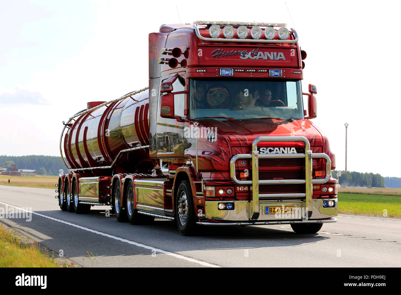 LUOPAJARVI, FINLAND - AUGUST 9, 2018: Scania T164 super truck History of Scania Pouls Bremseservice A/S on truck convoy to the leading trucking event Power Truck Show 2018, Finland. Credit: Taina Sohlman/ Alamy Live News Stock Photo